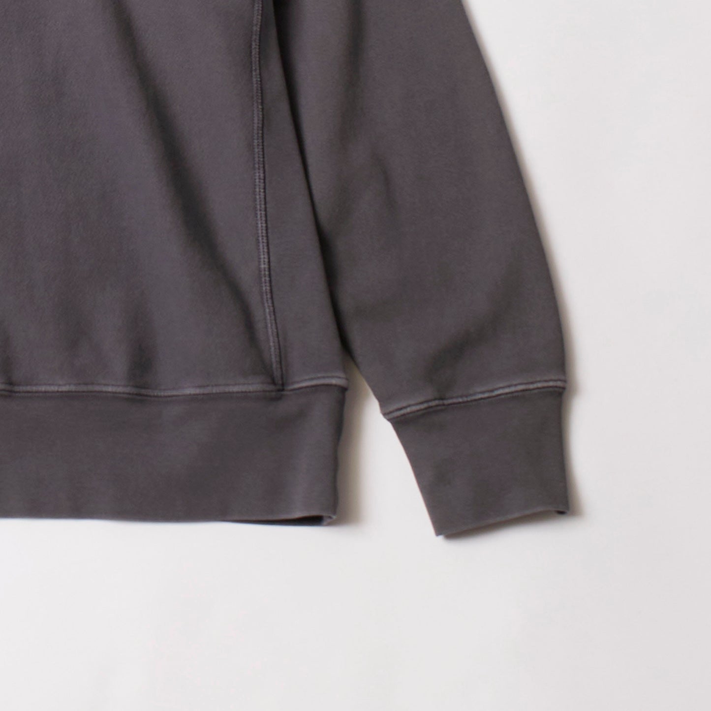 LES TIEN_CROP CREW_CF-1003