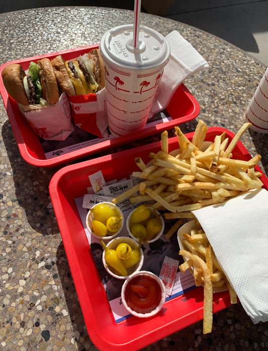 IN-N-OUR BURGER　