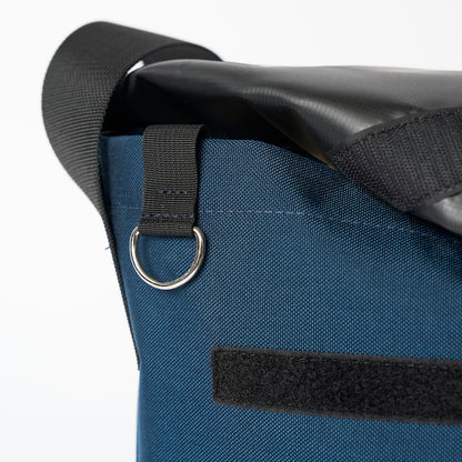 【NEW】De Martini_ MESSENGER BAG V2(MEDIUM)