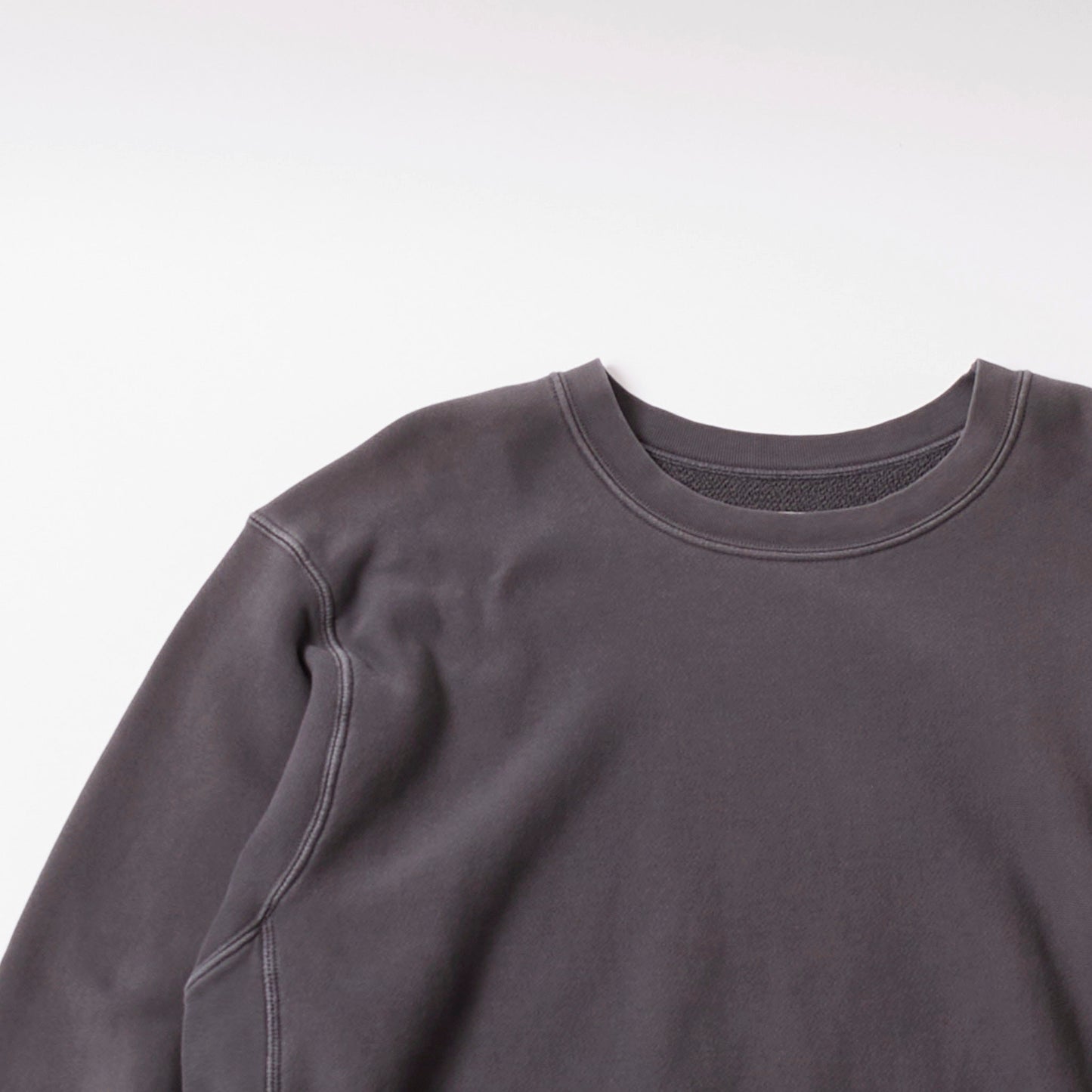 LES TIEN_CROP CREW_CF-1003